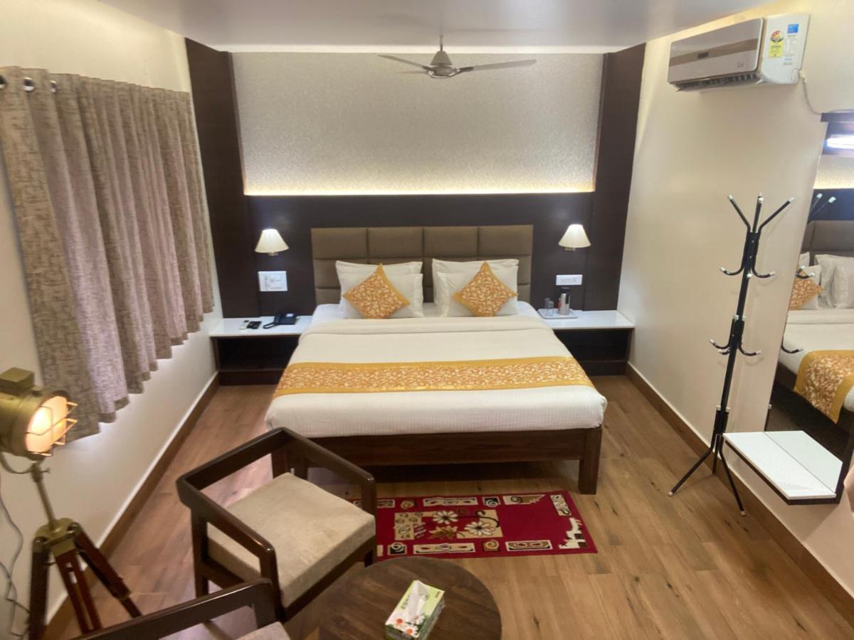 Le Shiv Executive Suite Theni Ngoại thất bức ảnh